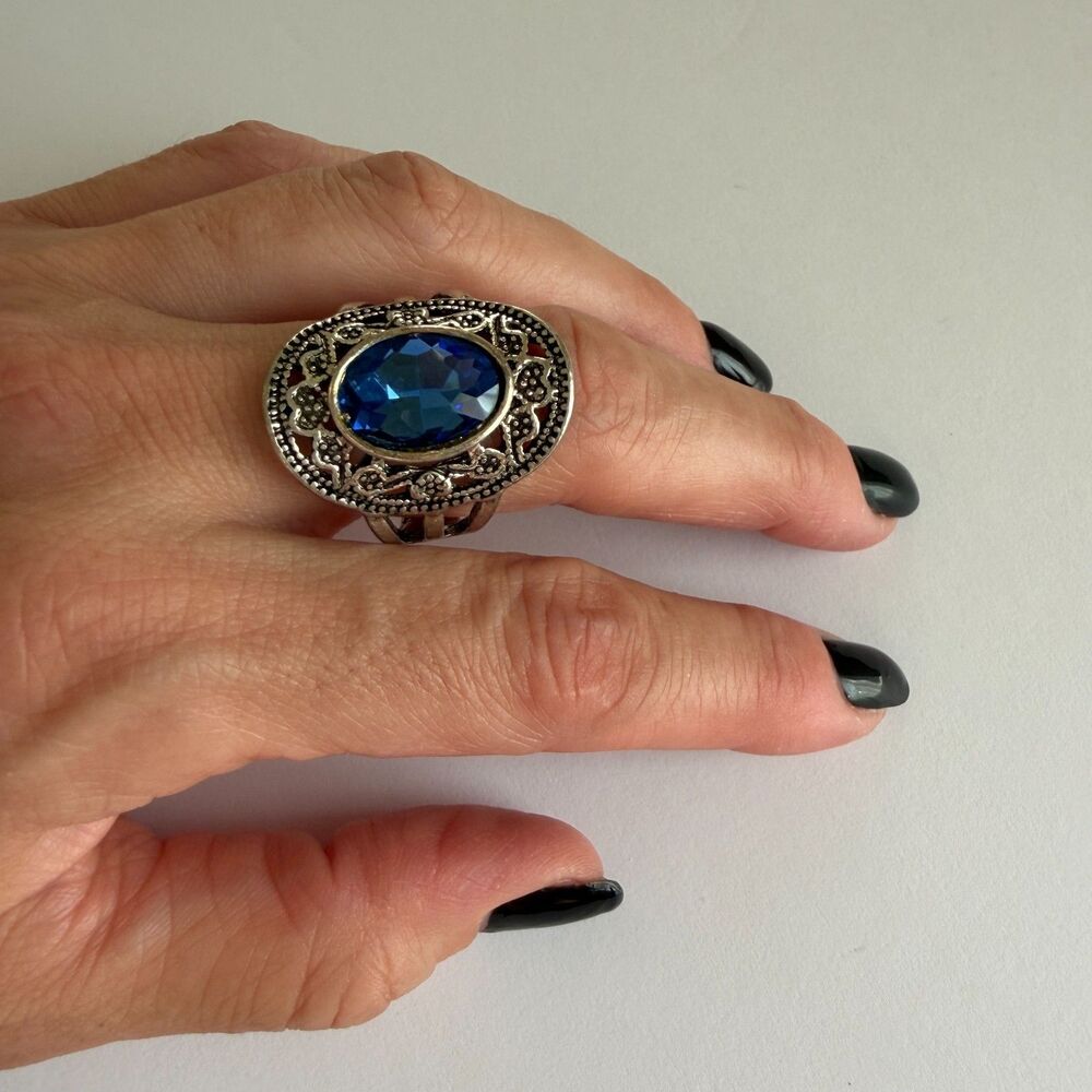Sapphire Crystal Statement Ring Silver Tone Royalty Vintage Style Unisex Sz10.75